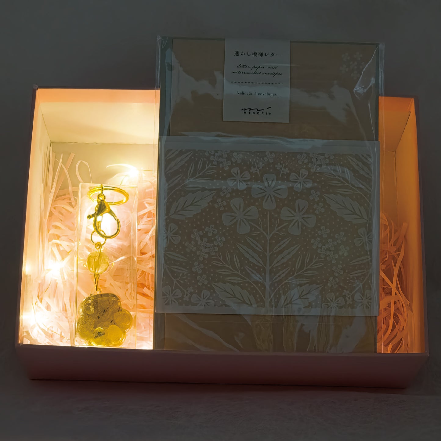 Aquamarine Lucky Crystal Cat's Claw Key-chain @ Love Paradise Series