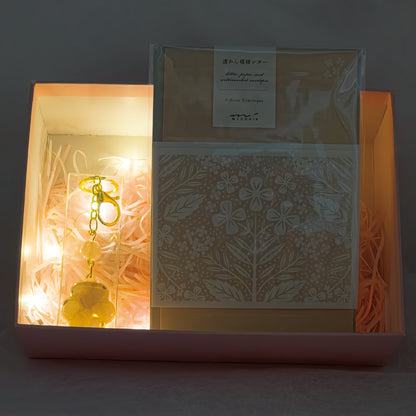 Rose Quartz Lucky Crystal Cat's Claw Key-chain A @ Love Paradise Series